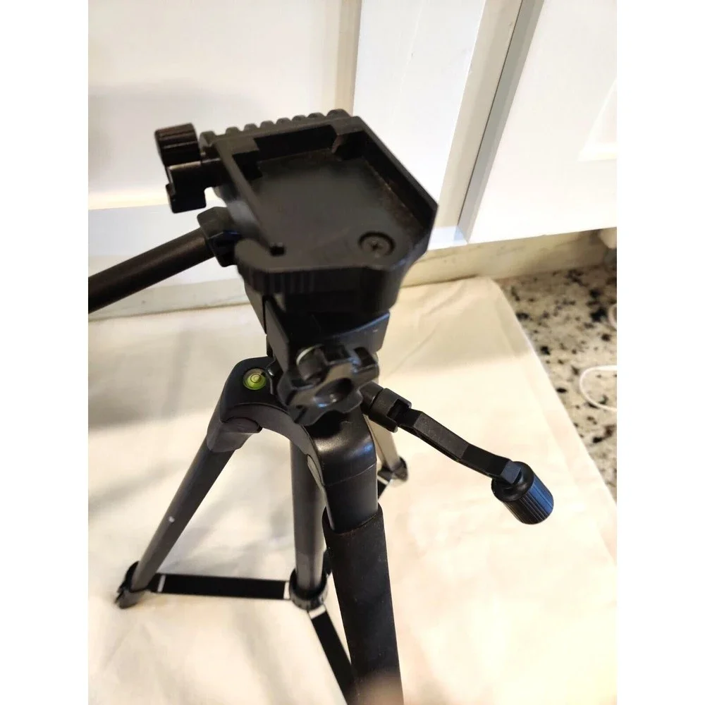 Sunpak 58”‎ Aluminum Medium Duty Video Tripod, 5858D +3-Way Pan & Tilt Head